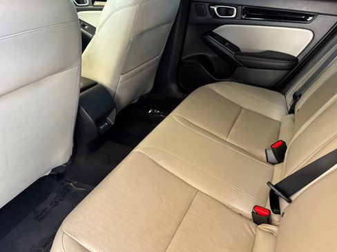 Used 2022 Honda Civic Sport Touring image 4