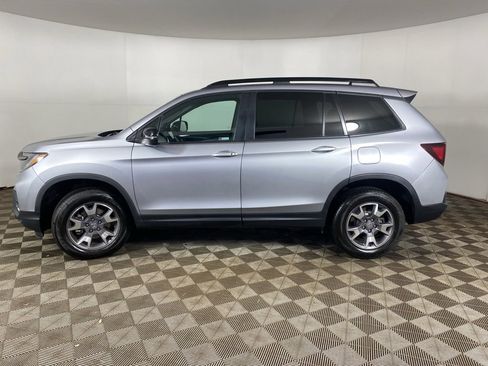 Used 2022 Honda Passport TrailSport image 9