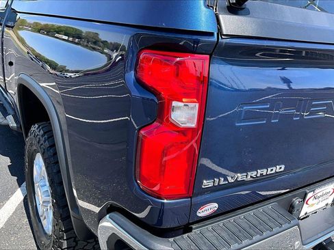 Used 2021 Chevrolet Silverado 3500 LTZ w/ Safety Package AWD/4WD image 31