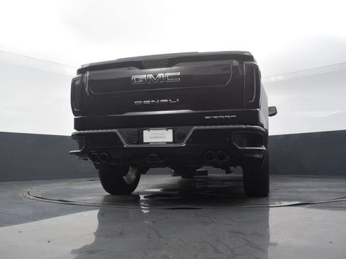 Used 2021 GMC Sierra 1500 Denali w/ Denali Ultimate Package AWD/4WD image 53