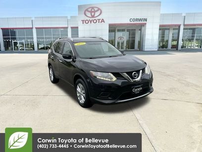 Used 2015 Nissan Rogue SV w/ SV Moonroof Package