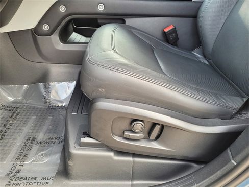 Used 2024 Land Rover Defender 110 S image 23