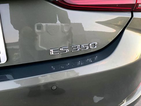 Used 2019 Lexus ES 350 image 9