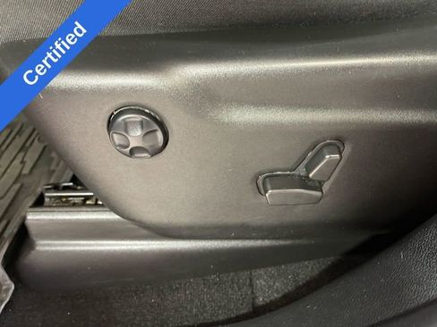 Certified 2022 Jeep Grand Cherokee Limited AWD/4WD image 12