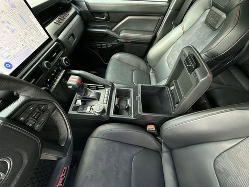 Used 2025 Toyota Tacoma TRD Pro image 29