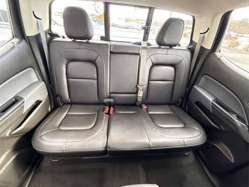 Used 2018 Chevrolet Colorado Z71 w/ LPO, Premium Interior Package image 23