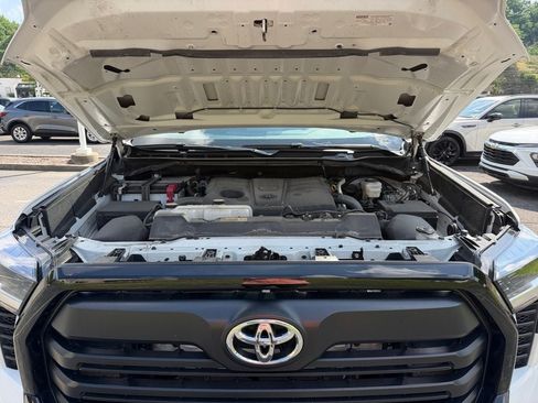 Certified 2025 Toyota Tundra SR w/ SR Tow Package AWD/4WD image 27