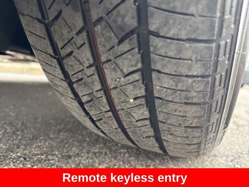 Used 2025 Toyota Prius LE image 12