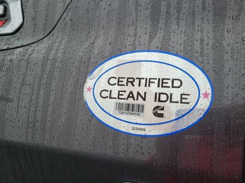 Used 2020 RAM 5500 Tradesman w/ Chrome Appearance Group image 32