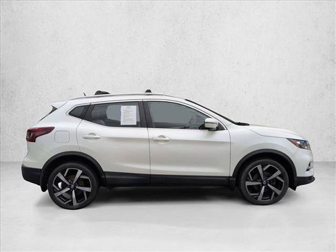 Used 2020 Nissan Rogue Sport SL AWD/4WD image 4