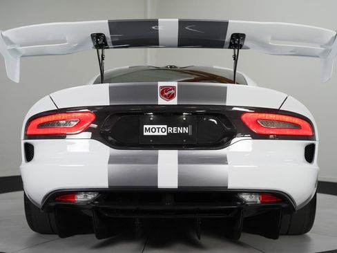 Used 2016 Dodge Viper ACR w/ Extreme Aero Package image 26