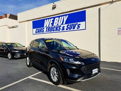 Used 2022 Ford Escape SE w/ Cold Weather Package