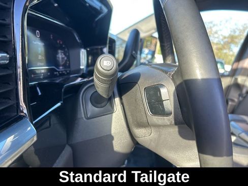 Used 2025 Chevrolet Silverado 2500 LT w/ Convenience Package image 37