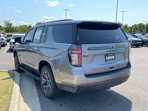 Used 2021 Chevrolet Tahoe Z71 w/ Luxury Package AWD/4WD image 6