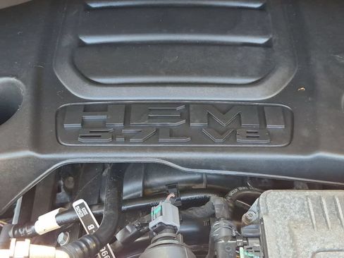 Used 2024 RAM 1500 Limited AWD/4WD image 33