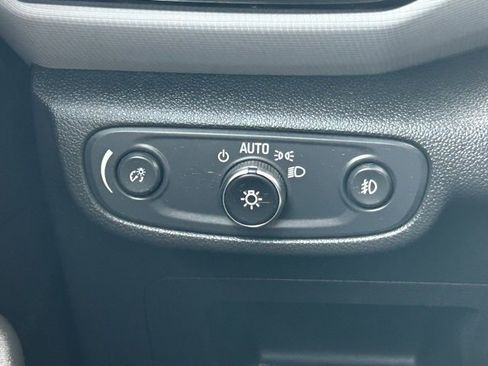 Used 2021 Chevrolet TrailBlazer LT w/ Convenience Package image 21