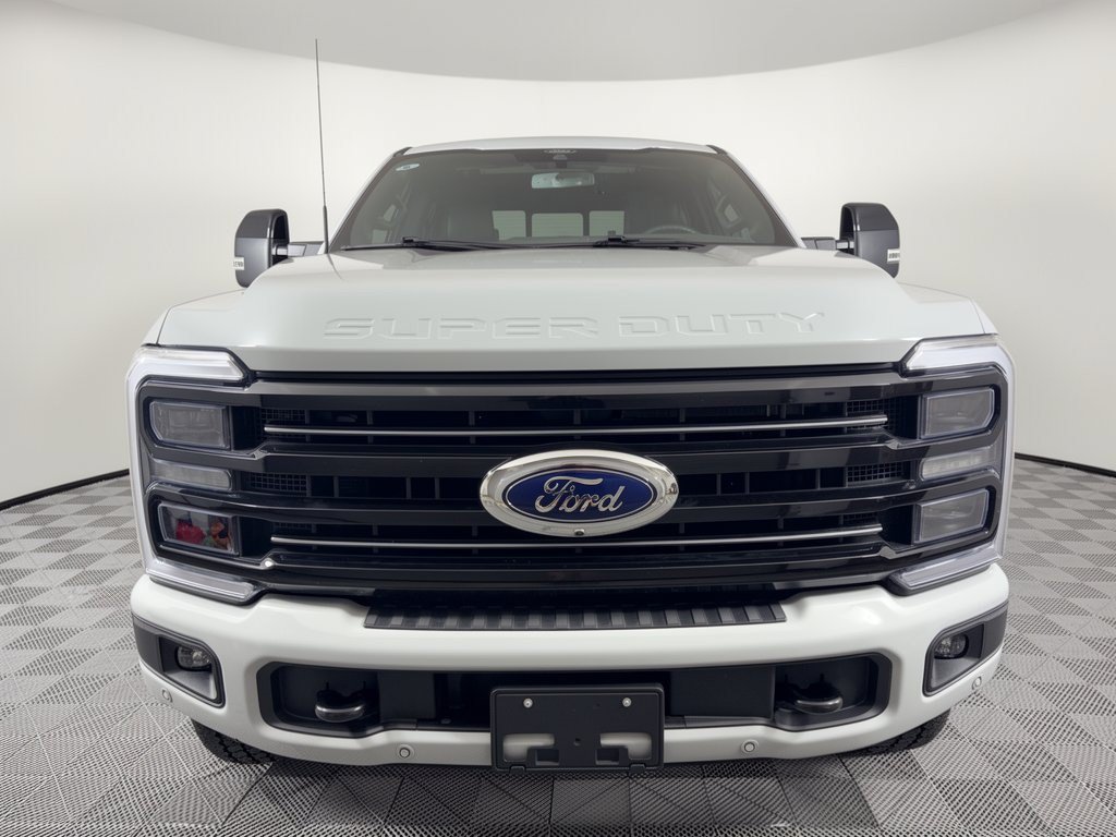Used 2025 Ford F250 Platinum AWD/4WD image 6
