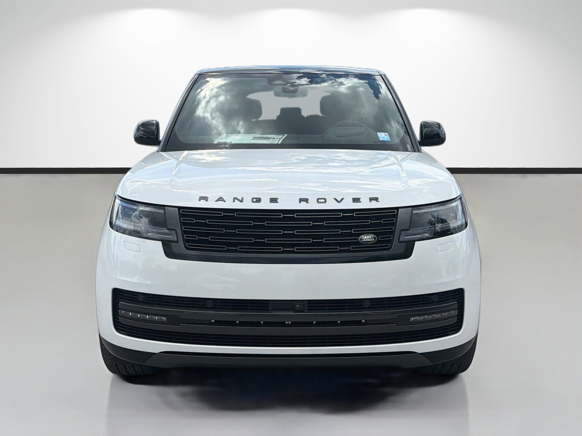 New 2026 Land Rover Range Rover Long Wheelbase SE AWD/4WD image 8