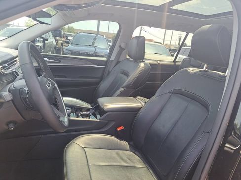 Certified 2023 Jeep Grand Cherokee L Limited w/ Luxury Tech Group II AWD/4WD image 29