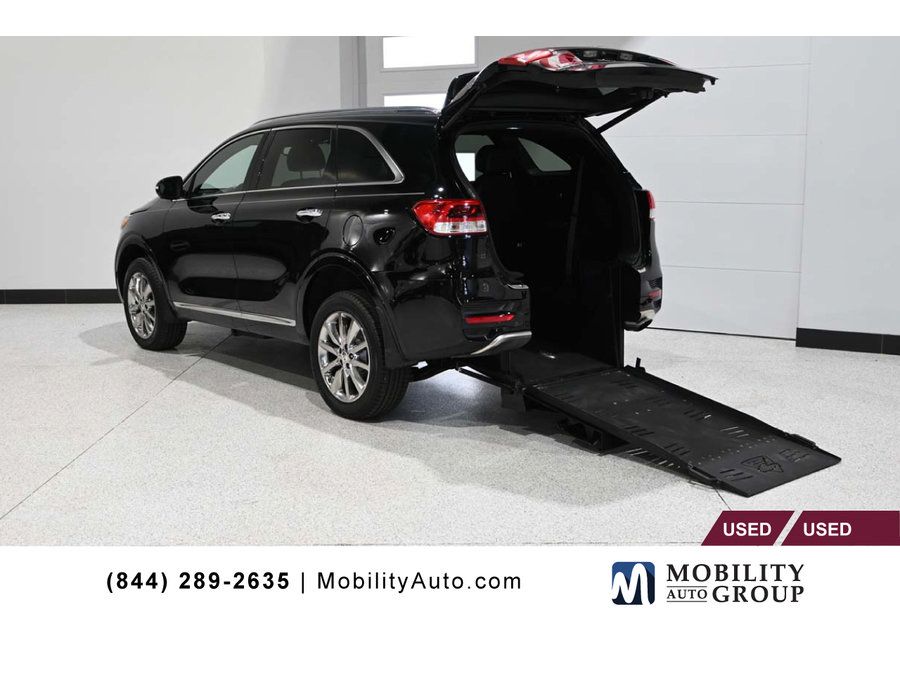 Used 2018 Kia Sorento SX FWD image 1