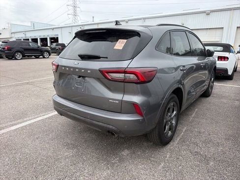 Used 2024 Ford Escape ST-Line w/ Tech Pack #1 AWD/4WD image 4