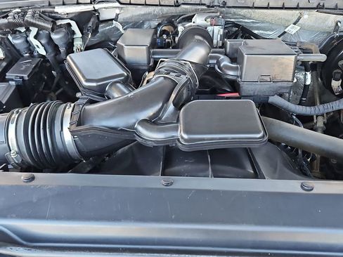 Used 2021 Ford F350 XLT w/ Camper Package image 22