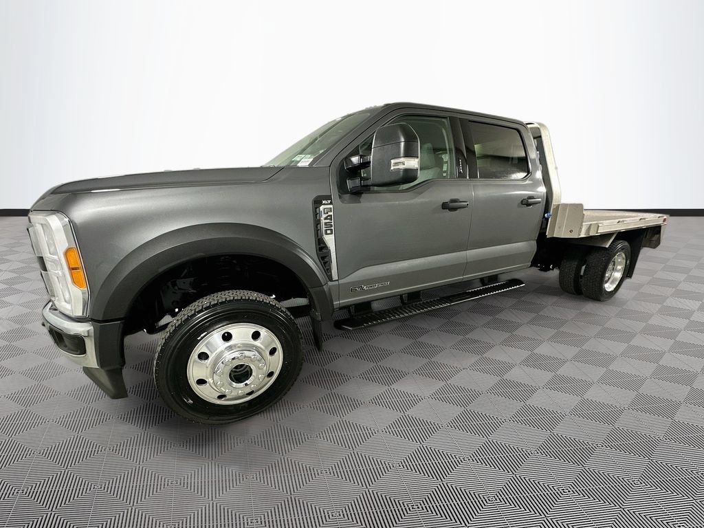 Used 2023 Ford F450 XLT w/ XLT Value Package AWD/4WD image 4