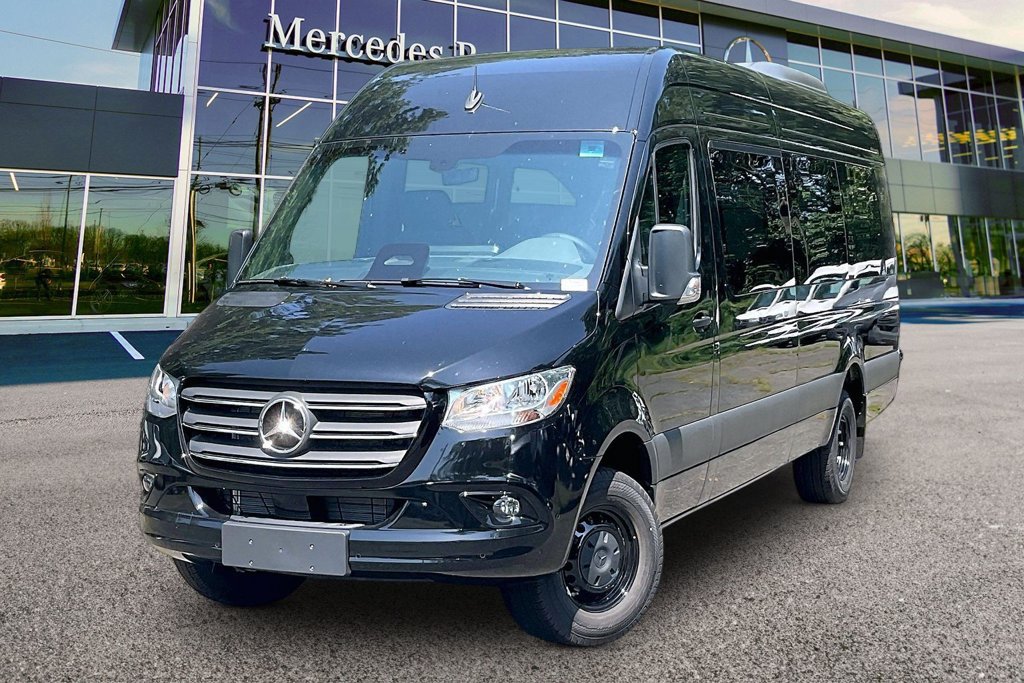New 2026 Mercedes-Benz Sprinter 3500 image 2