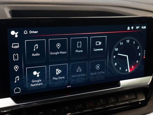 Used 2023 GMC Sierra 1500 SLT w/ SLT Premium Plus Package image 4