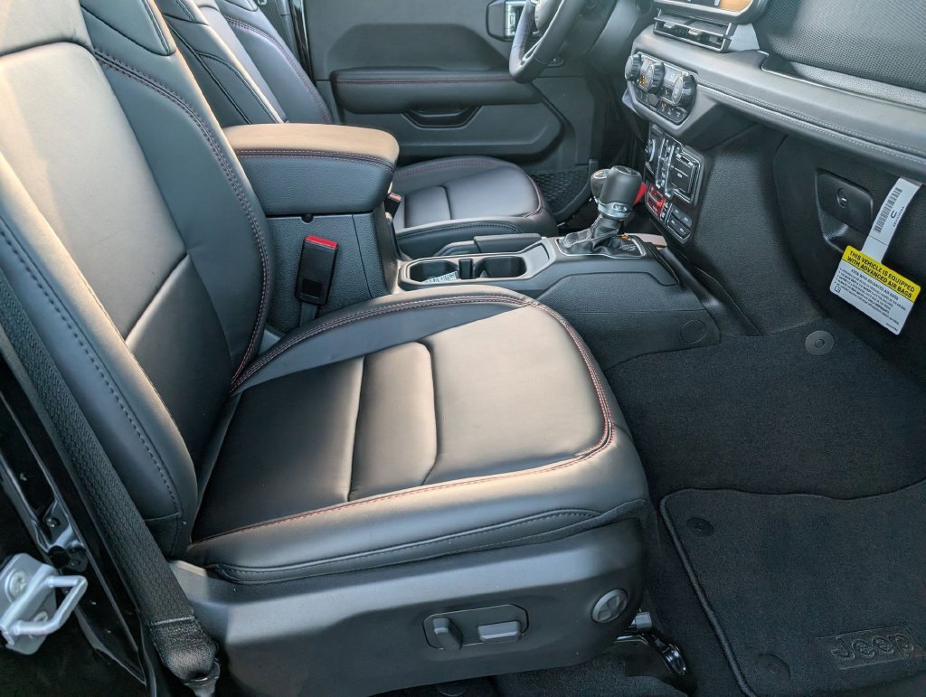 New 2026 Jeep Gladiator Rubicon AWD/4WD image 28