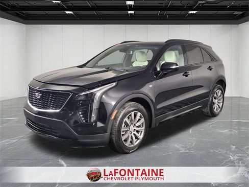 Used 2023 Cadillac XT4 Sport image 4