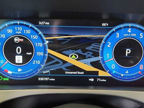 Used 2020 Jaguar F-PACE SVR image 13