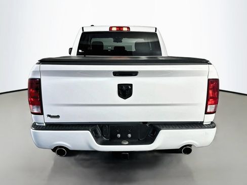 Used 2018 RAM 1500 Express RWD image 6