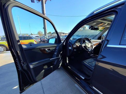 Used 2013 Mercedes-Benz GLK 350 2WD image 13