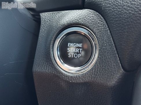 Used 2024 Toyota RAV4 Adventure image 32