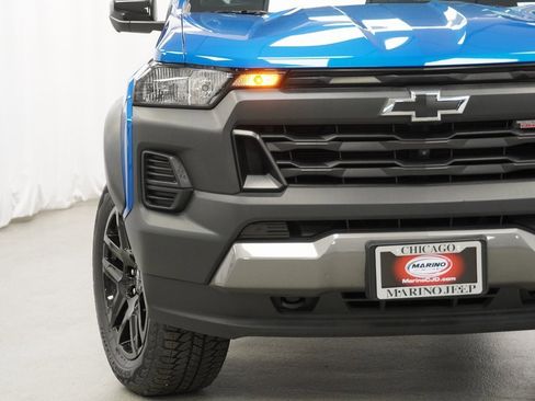 Used 2023 Chevrolet Colorado Trail Boss w/ Technology Package image 7