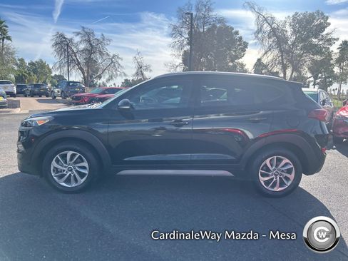 Used 2017 Hyundai Tucson SE Plus w/ Cargo Package image 4