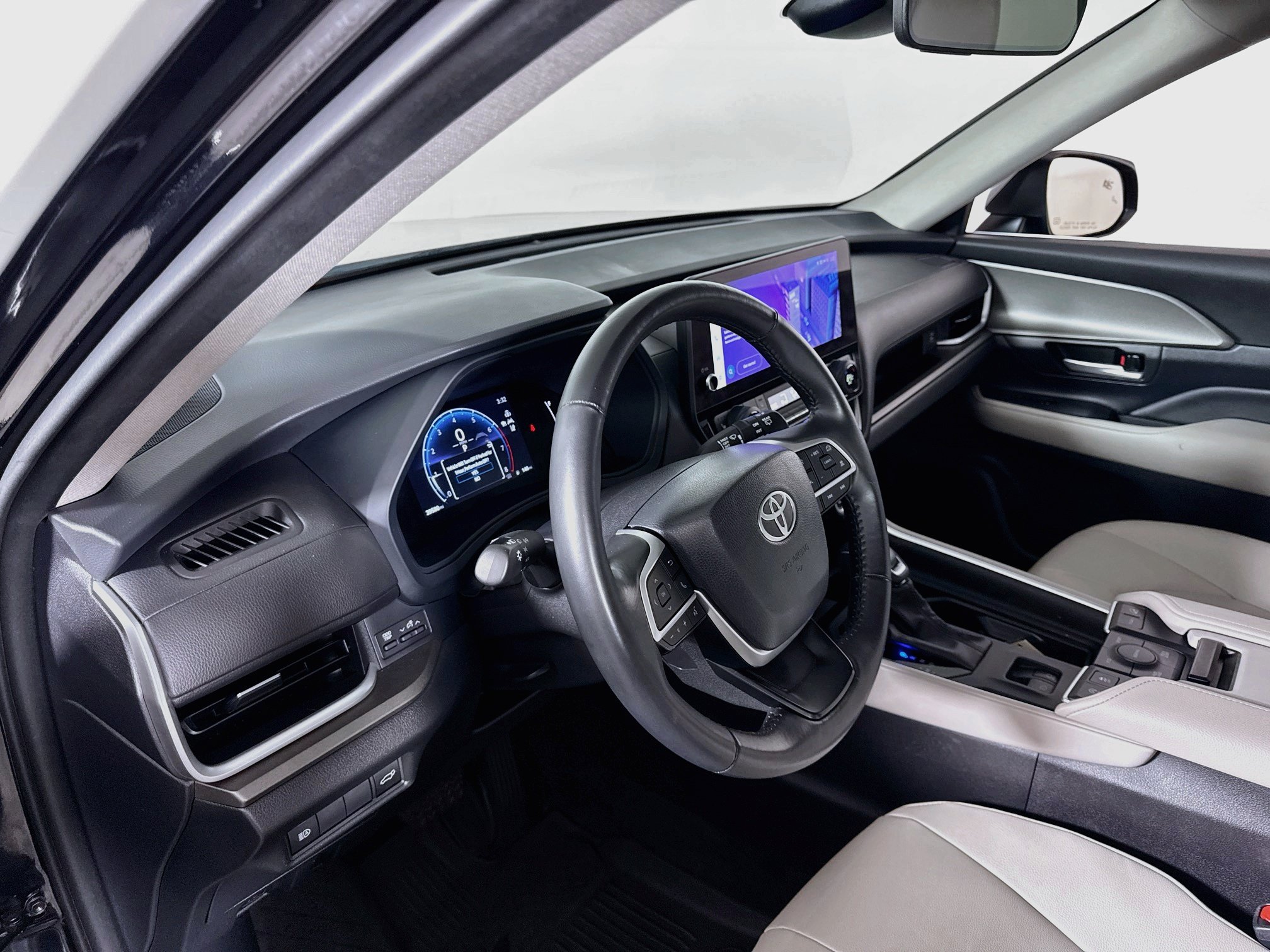 Used 2024 Toyota Grand Highlander AWD image 9