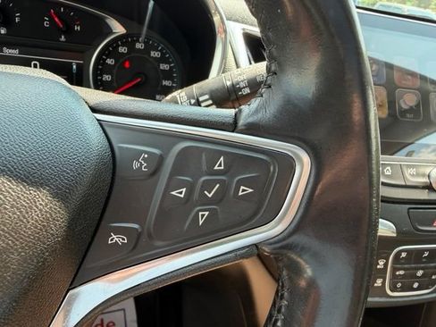 Used 2018 Chevrolet Equinox LT w/ Sun & Infotainment Package AWD/4WD image 31