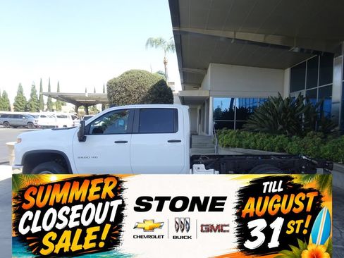 Used 2024 Chevrolet Silverado 3500 W/T w/ WT Convenience Package AWD/4WD image 4