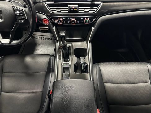Used 2018 Honda Accord Sport image 34