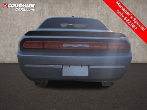 Used 2009 Dodge Challenger SRT8 w/ SRT Option Group II image 7