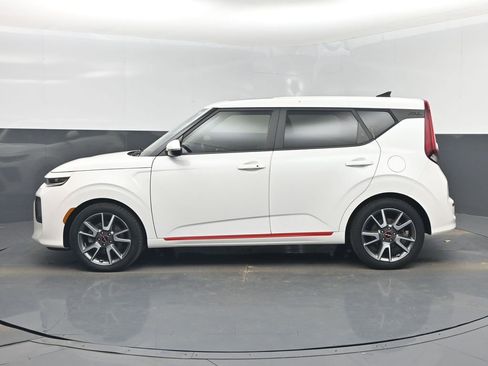 Used 2022 Kia Soul Turbo image 10
