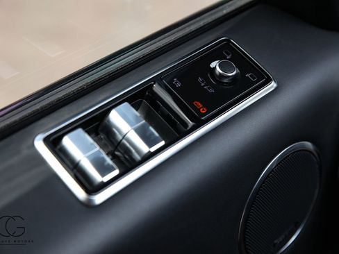 Used 2019 Land Rover Range Rover Sport HSE Dynamic AWD/4WD image 38