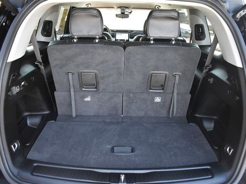 Used 2023 Jeep Grand Cherokee L Limited image 23