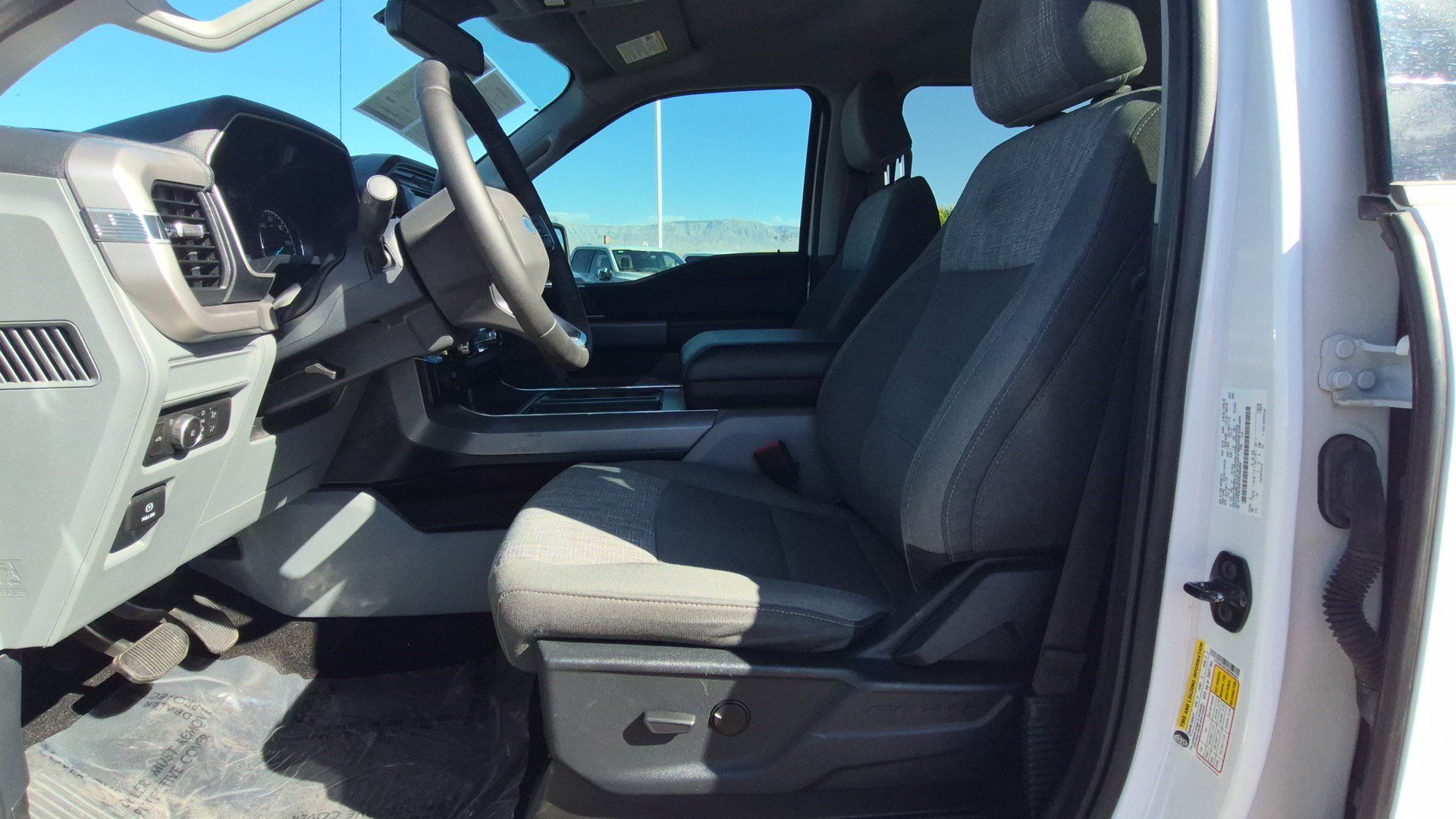 Used 2022 Ford F150 XLT w/ Equipment Group 301A Mid AWD/4WD image 14