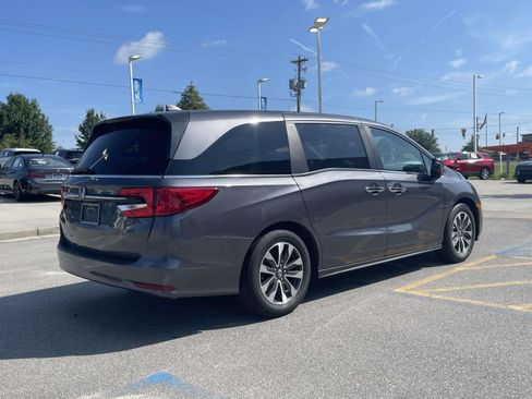 Used 2023 Honda Odyssey EX-L image 6