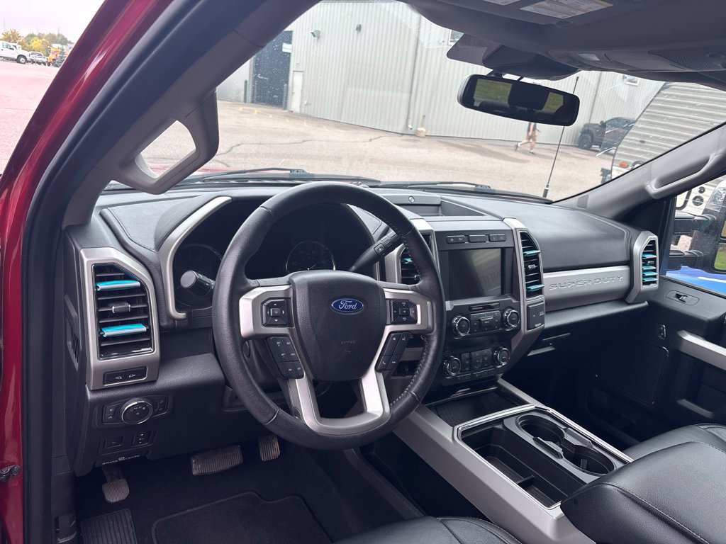 Used 2020 Ford F250 Lariat w/ Lariat Ultimate Package AWD/4WD image 6