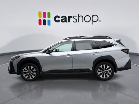 Used 2025 Subaru Outback Limited AWD/4WD image 2