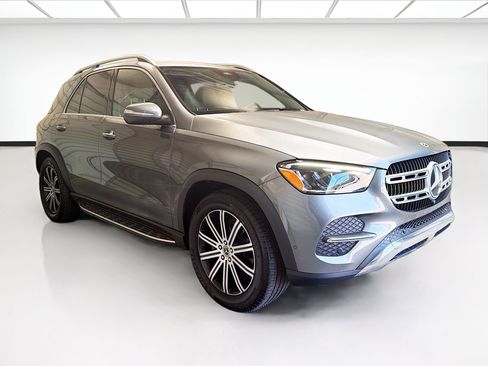 Used 2024 Mercedes-Benz GLE 350 4MATIC image 3
